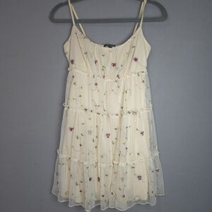 Trixxi Ruffled Layer Floral Embroidered Cream Dress Juniors Small